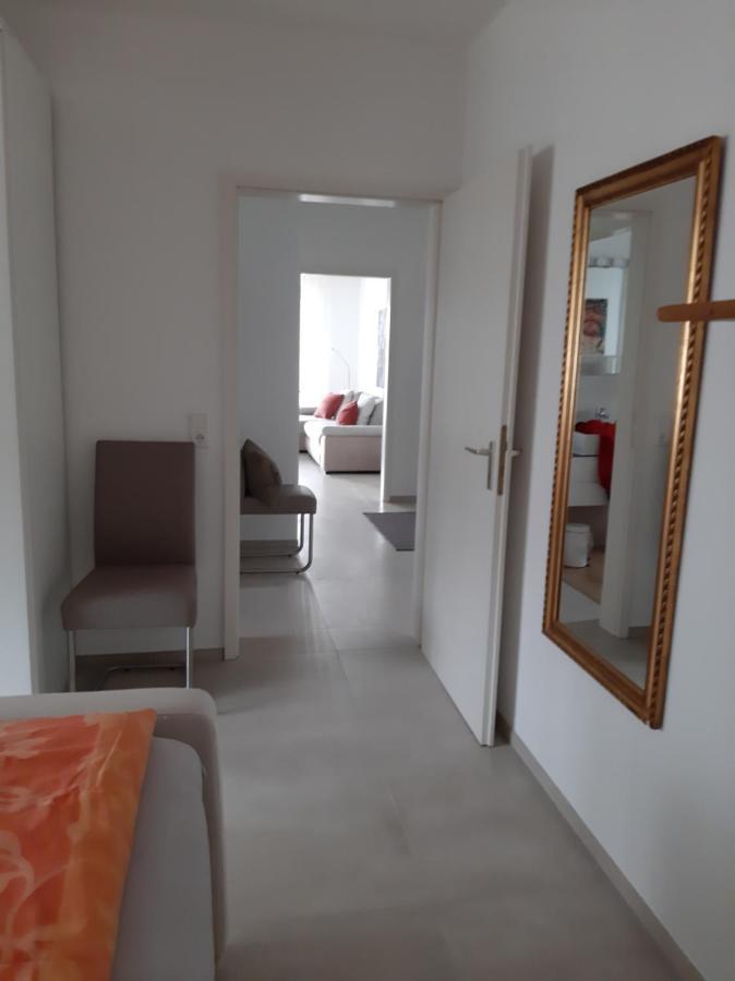 אוברלינגן Ferienwohnung Mit Seeblick Und Pkw Abstellplatz Am Haus מראה חיצוני תמונה